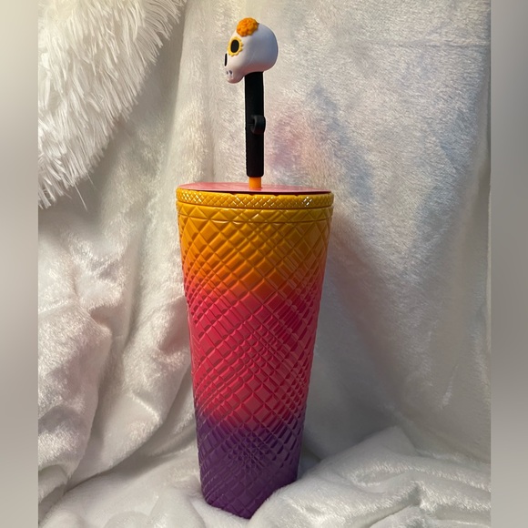 Starbucks 2023 Día de Muertos LIMITED EDITION VENTI Cold Cup (24 oz) - Picture 5 of 9